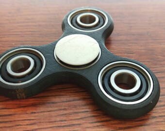 Hand Spinner Fidget Toy - Frames and Bones Reds