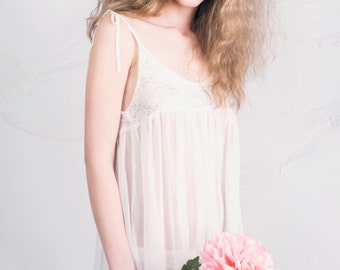 Cream Chiffon nightwear/Sleepwear Chiffon & lace