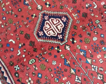 Abadeh Persian rug 4.9 × 3.4 ft 146 × 102 cm