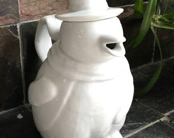 Vintage Cordon Bleu Porcelain White Penguin Teapot