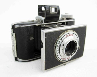 Vintage Kodak Flash Bantam Camera. Circa 1940's.