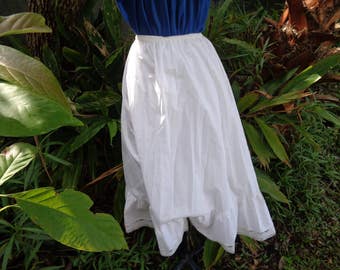 50s 60s Melody White cotton Ladies white Lace trim Petticoat slip size Medium