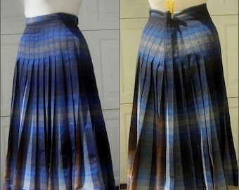 Vintage 50s Reversible BLUE Plaid Pendelton Pendleton TurnAbout Wool Pleated Skirt - Waist 30"