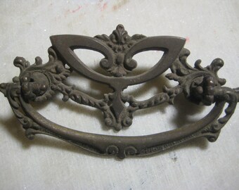 Antique Drawer Pull, Victorian Cast Brass, Ornate Escutcheon Ornate Bail, Furniture Restoration/Replacement Hardware, 3 7/8 x 1 7/8" 1 pc.