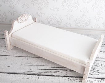 Newborn Photography Prop Bed, Baby Photo Prop, Wood Bed, Newborn Prop Bed, Handmade, Toddler Prop, Handmade,Newborn Photo Prop, Pet Bed