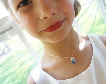 Flower girl thank you gift, Flower girl necklace, Personalized flower girl jewelry, wedding gift for flower girls, junior bridesmaids