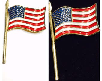 Vintage USA Flag BROOCH, stamped , Patriotic Pin, Gold Tone, Clearance Sale, Item No. B649
