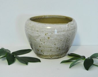Zanesville Homespun Large Planter- Modern Stoneage ZSM