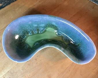 Mod Pfaltzgraff Art Pottery Kidney Shaped Bowl