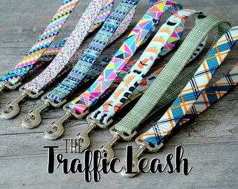 The Traffic Leash- designed to keep your dog close in high-traffic situations