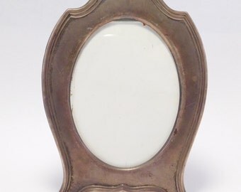 Pretty Reed & Barton Antique Picture Frame