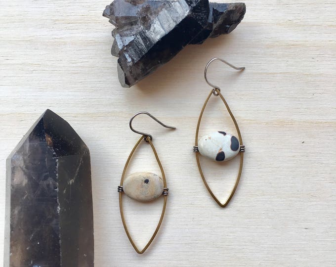 Scenic Jasper Earrings / Jasper Earrings / Delicate Modern Earrings / Minimal Earrings / Handmade and Unique Earrings / Small Dangle Earring