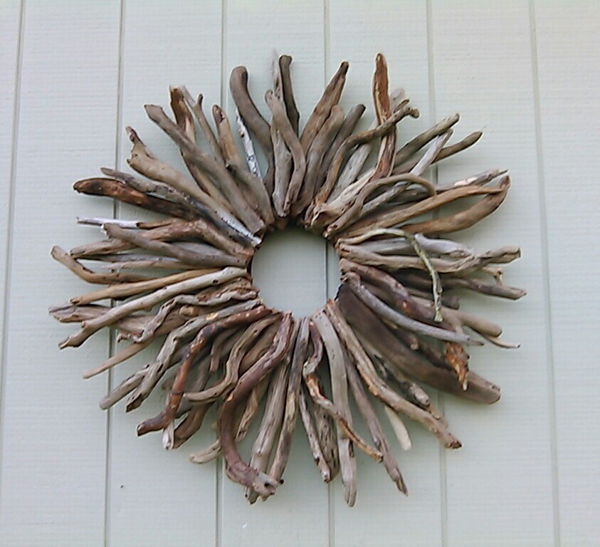 Large Driftwood Wreath Sunburst Beach House by BurlgirlCreations