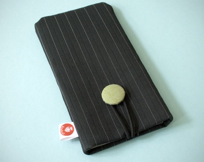 Phablet Cover for iPhone & Co. "pinstripes no. 3" (529)