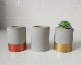 Mini Concrete Planter / Container / Pot