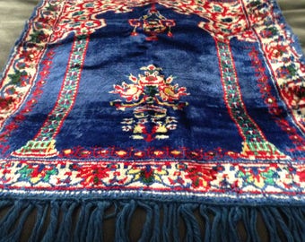 Vintage Prayer Rug/Wall Hanging Mosque