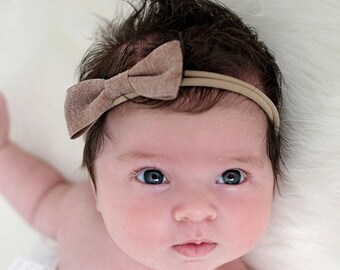 Baby Headband, Small Bow, Nylon Headband, Baby Bows, Nude colored Hair bow Headband, Newborn Headband