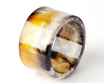 Marbled resin bangle, 6,5 cm Ø, black-white-amber