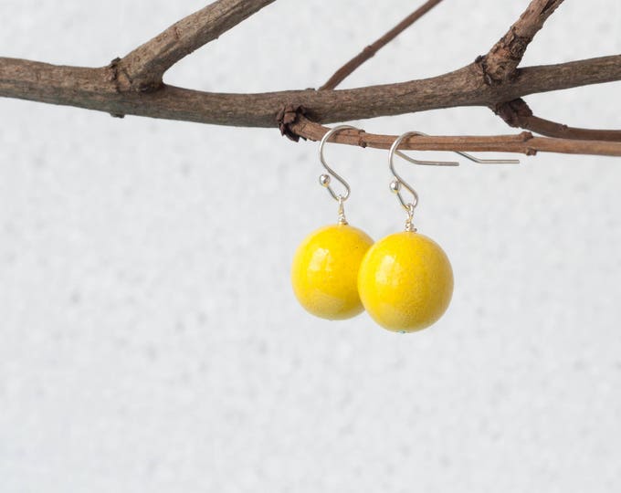 Yellow earrings, Canary yellow earrings, Yellow drop earrings, Yellow dangle earrings, Gelbe Ohrringe, Pendientes amarillos Orecchini gialli