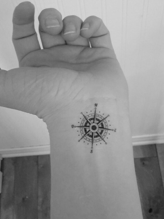 2 tatouages temporaires boussoles / rose des vents / tatouages