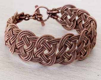 Caylan - A Celtic Bracelet, Celtic Jewelry, Wire Wrapped Bracelet, Wire Wrapped Bangle, Wire Wrapped Jewelry, Cooper Bracelet, Gift For Her