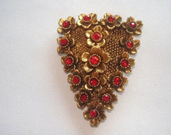 Fur Clip Red Rhinestone Gold Tone