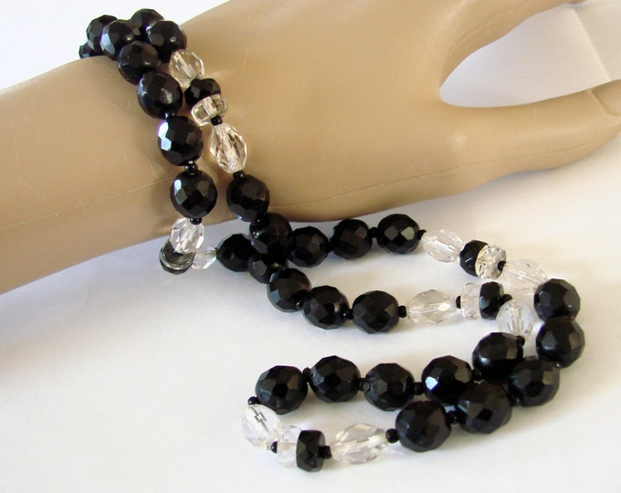 Vintage Black & Crystal Faceted Bead Necklace Jewelry Jewellery