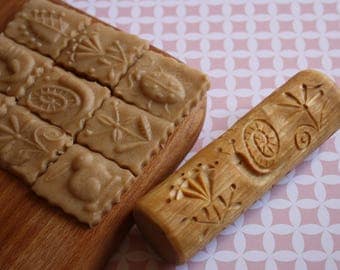 Stamp Printed Cookies Rolling Pin Cookie Cutter Kitchen Utensils Baking Accessories Tools For Cookies Rustic Kitchen Decor Stamp For Cookie