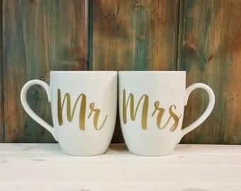 Mr and Mrs mugs, Mr Mrs mugs, his and hers mugs, 2 mugs, couple mugs, coffee mug, coffee cup, unique coffee mug