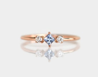 rose gold ring, rose gold engagement ring, 14k gold ring, aquamarine engagement ring, aquamarine rose gold ring, aquamarine diamond ring