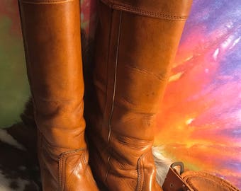 Vintage Womans 8 1/2 Frye 70's boHo knee-high tall stack teal leather campus boots