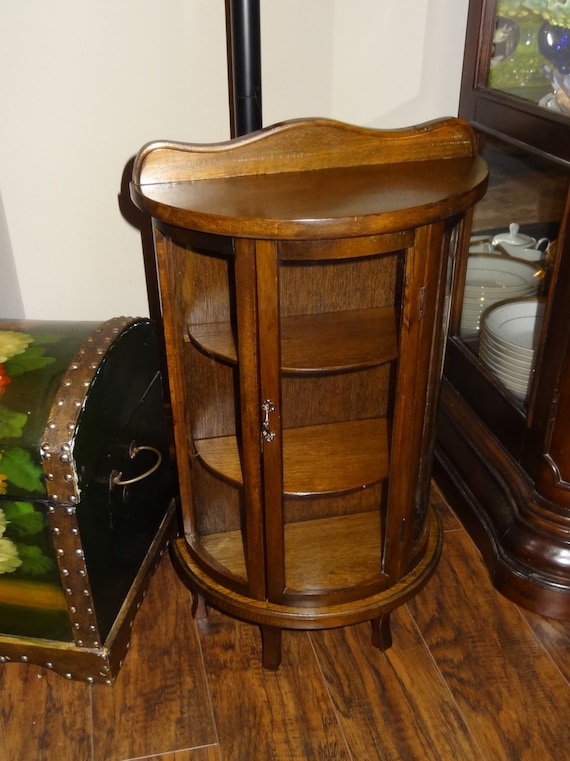 Vintage Miniature Wooden Curio Miniature