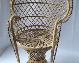 Armchair in rattan and raffia doll vintage / Chair emmanuelle / accessory doll / 1960 1970 vintage toy / kid gift