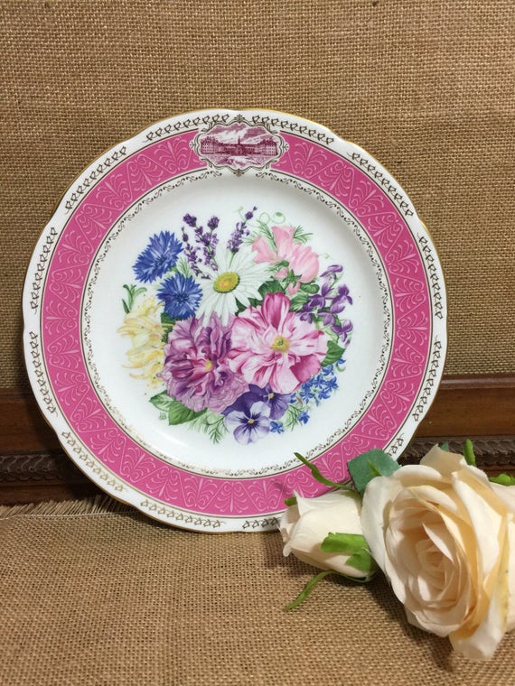 RHS 1987 Chelsea Flower Show Fine Bone China Plate by WEDGWOOD - Chelsea Fragrance - 9" Decorative Plate - Vintage English Cabinet Plate