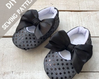 PDF Baby Girl Pattern- DIY Tutorial- fabric Mary Jane Shoes - Baby girls patterns, baby shoes patterns, girls patterns, newborns girls D