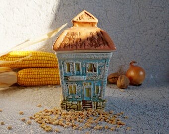 Mother gift Farmhouse container Ceramic kitchen canister House illustration Clay jar Flour canister Wife gift Rustic decor Country house