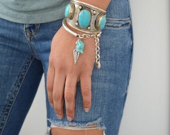 Bohemian Silver FEATHER/ARROWHEAD turquoise bead bangle cuff bracelet, Native American Navajo Arm Cuff Bangle, Native American jewellery