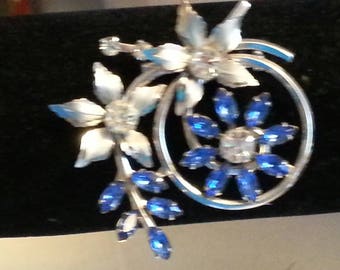 ORNATE BLUE & SILVER Brooche-Vintage