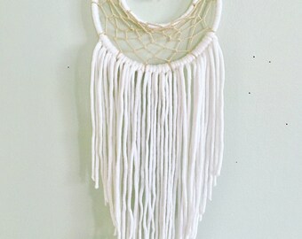 Small Dream Catcher, White Dreamcatcher, Dreamcatchers, Boho Home Decor, Boho Decor, Wall Hangings, Modern Wall hanging, Dorm Decor