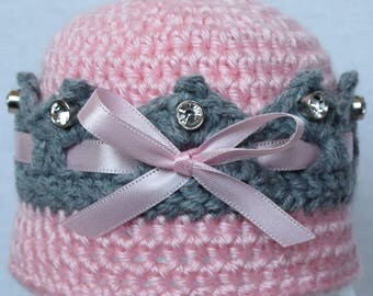 Crochet jeweled crown hat
