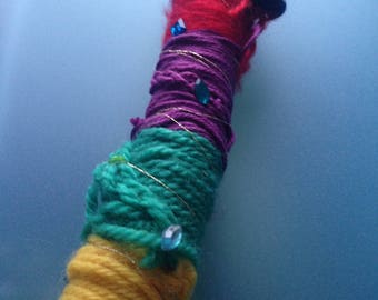 Decorative wood, be colorful crochet