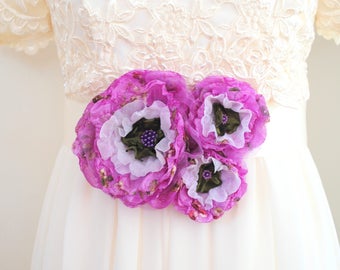 lavender purple white green bridal flowers, weddings accessories, bridal corsage hair clips, bridesmaids head pieces, bridal sash flowers