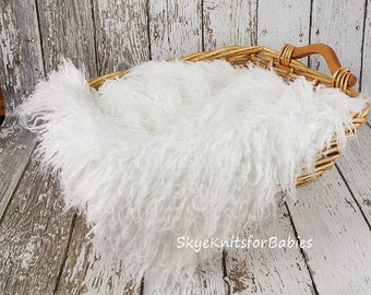 Newborn Faux Fur Curly Alpaca, Newborn Photo Prop, Faux Fur Fabric, Newborn Props, Faux Fur Props, Basket Filler, Newborn Fur, Posing Fur