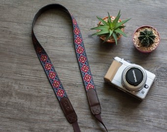 Asian Style Camera Strap for DSLR , Mirror Less ,Compact