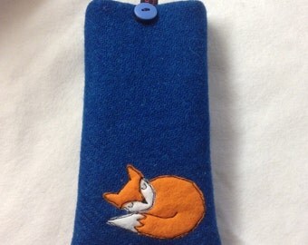 Sleepy fox iPhone 6, iPhone 7 phone cover, phone case, blue Harris Tweed, iPhone 6, iPhone 7 sleeve, embroidered, appliqued