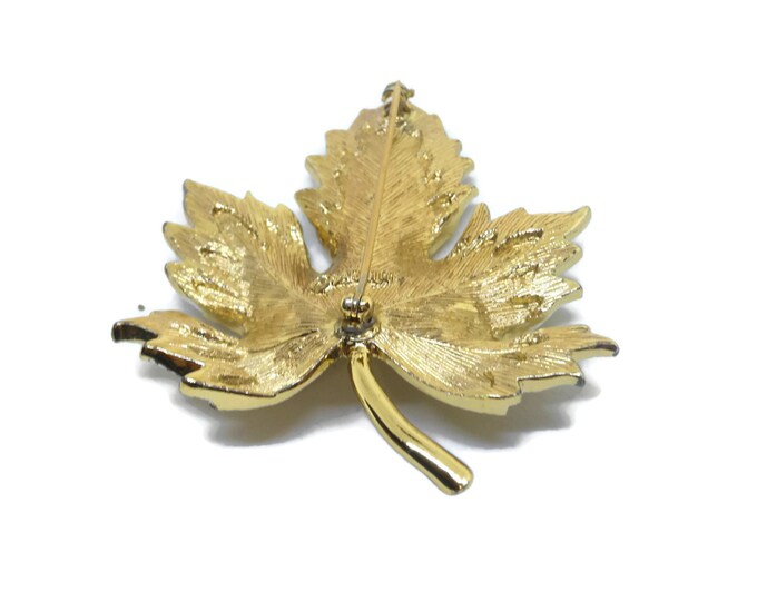 Sarah Coventry leaf brooch, two tone leaf, gold silver textured, leaf with stem, large brooch