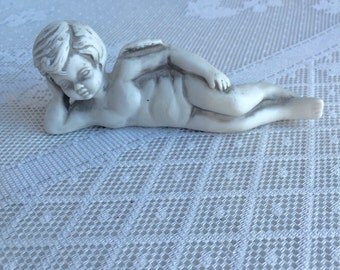 Vintage Ceramic Christmas Angel Figurine / White Ceramic Reclining Cherub