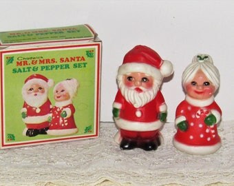 Vintage Plastic Santa & Mrs. Claus Salt and Pepper Shakers/Decoration, in original box, 1977