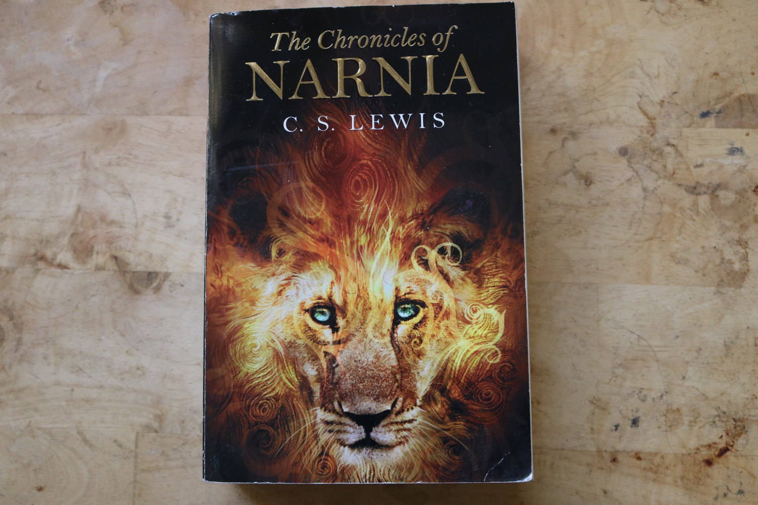 the chronicles of narnia by CS Lewis vintage paperback book