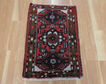 Oriental Rug Red Persian Rug 1' 8 x 2' 6 Small Hamedan